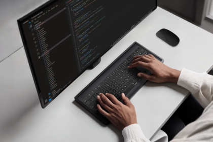 Developer workstation showing code analysis for QNX embedded systems